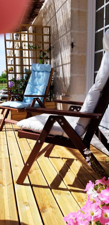 Bed and Breakfast A L'Ombre De La Treille -Proche Saint-Emilion Esterno foto