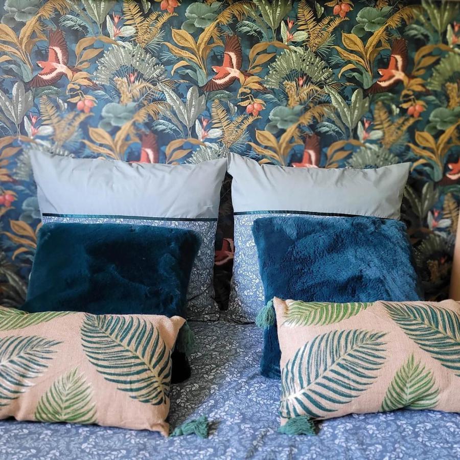 Bed and Breakfast A L'Ombre De La Treille -Proche Saint-Emilion Esterno foto