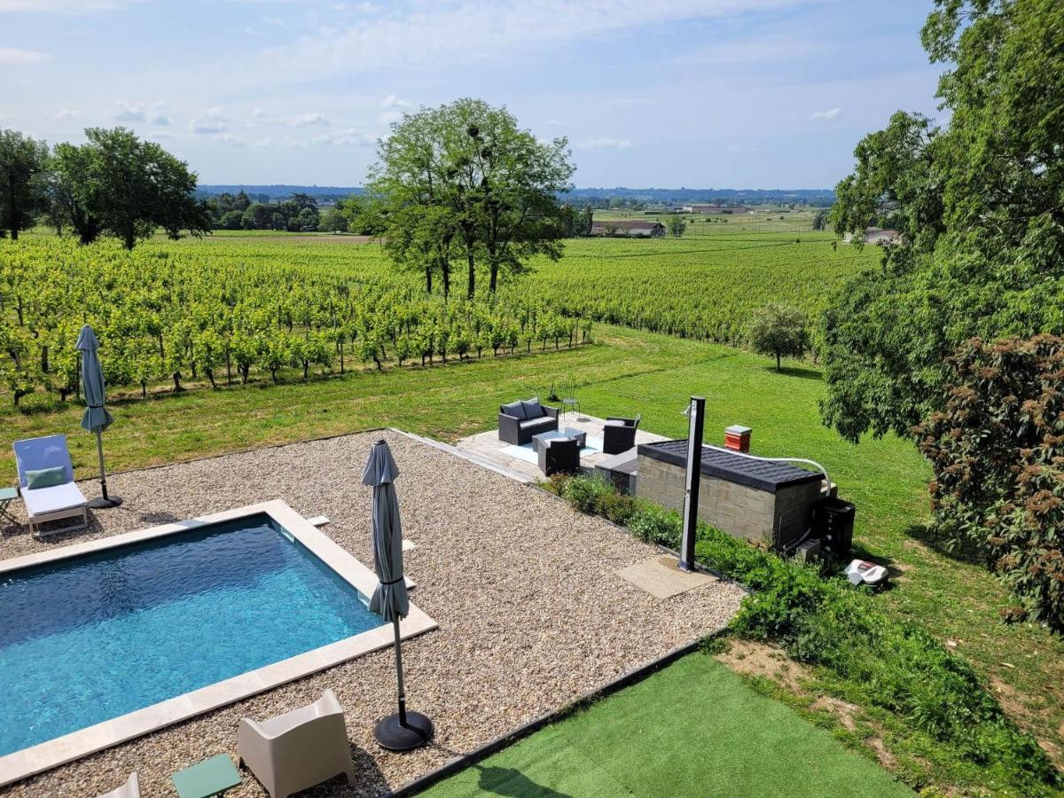 Bed and Breakfast A L'Ombre De La Treille -Proche Saint-Emilion Esterno foto