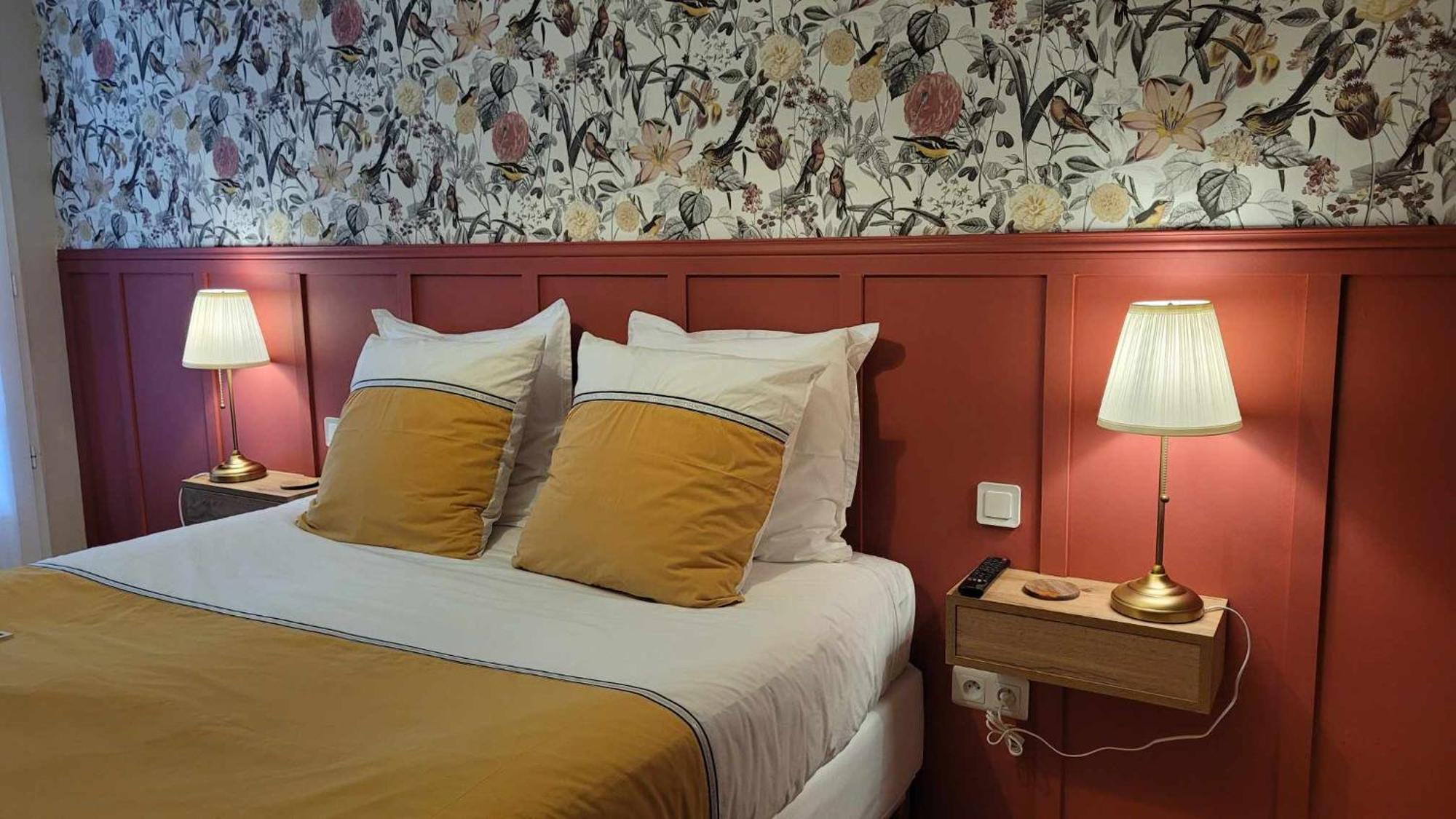 Bed and Breakfast A L'Ombre De La Treille -Proche Saint-Emilion Esterno foto